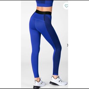 Ultra High-Waisted Seamless Sprint Legging